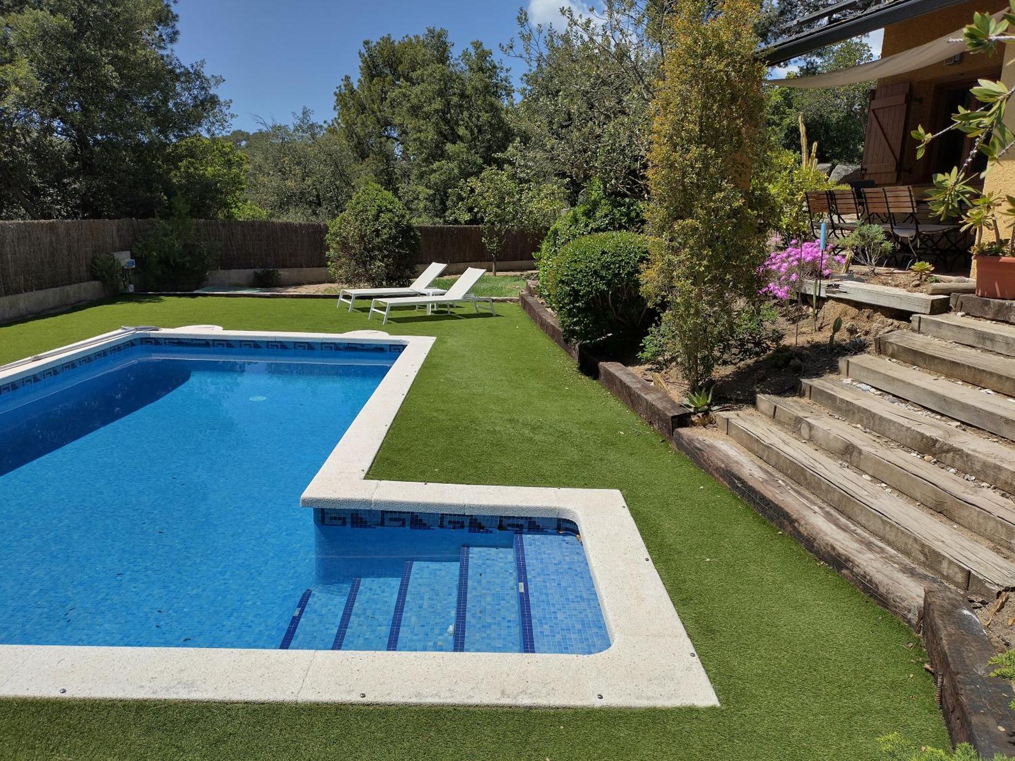 Casa Feliz Villa Sant Cebria de Vallalta Bagian luar foto